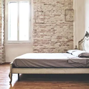 https://locazione-turistica-casa-particular-vintage.it-romehotels.com